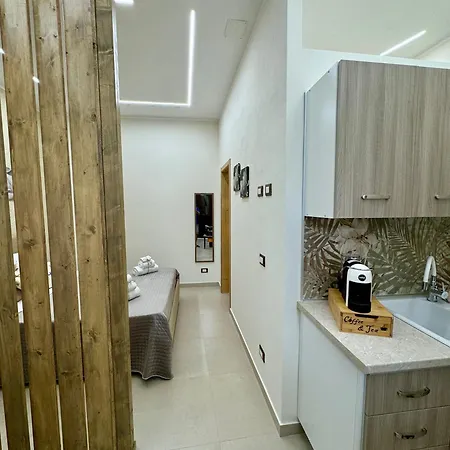 Casetta Philia, Silenzioso Con Aria Condizionata E Parcheggio Gratuito A Ferienhaus Castellammare del Golfo