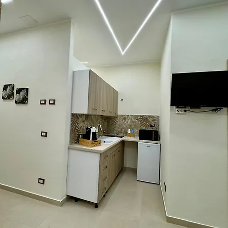 Casetta Philia, Silenzioso Con Aria Condizionata E Parcheggio Gratuito A Ferienhaus *